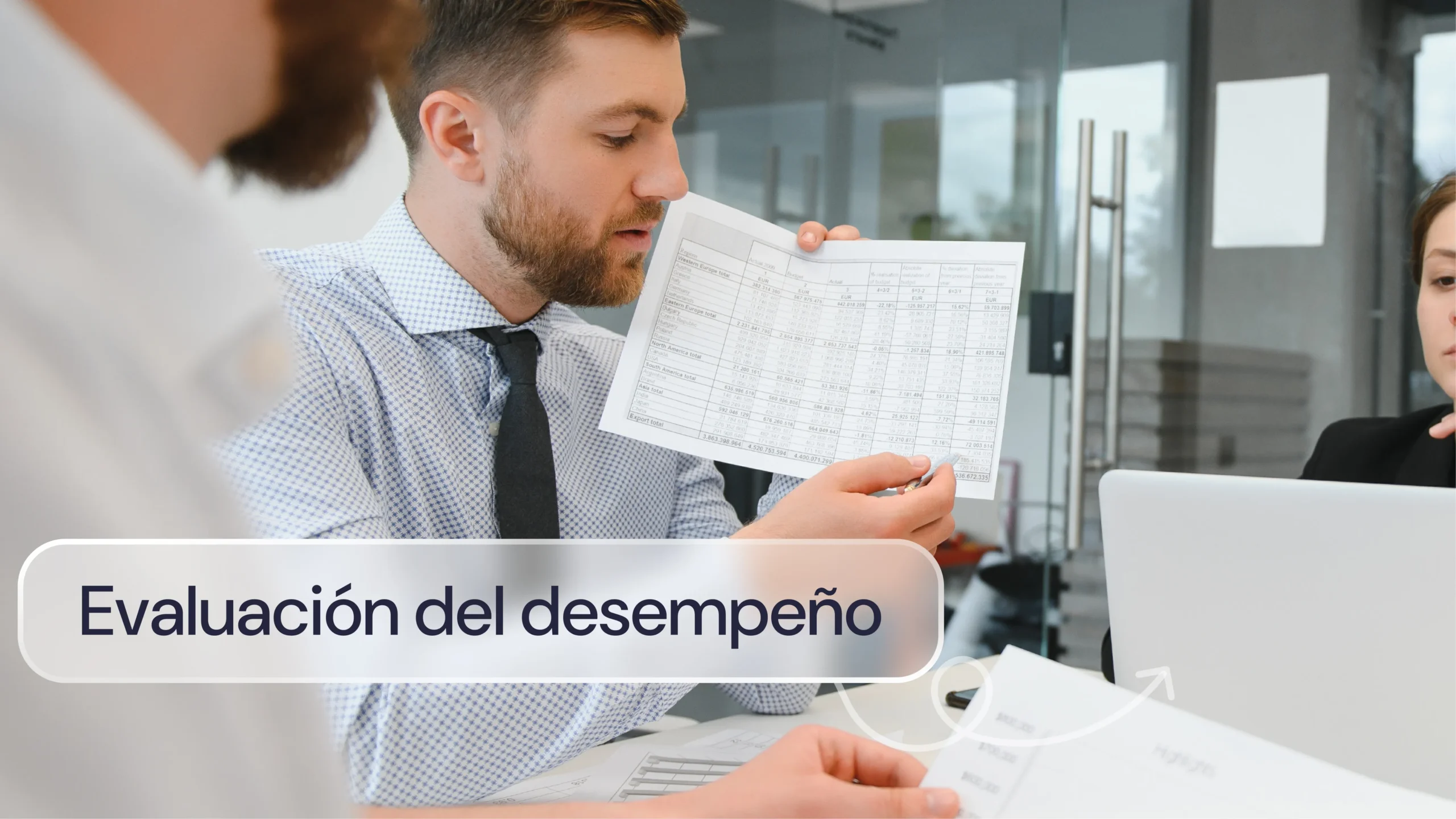 evaluacion-del-desempeno-en-una-empresa-scaled.webp
