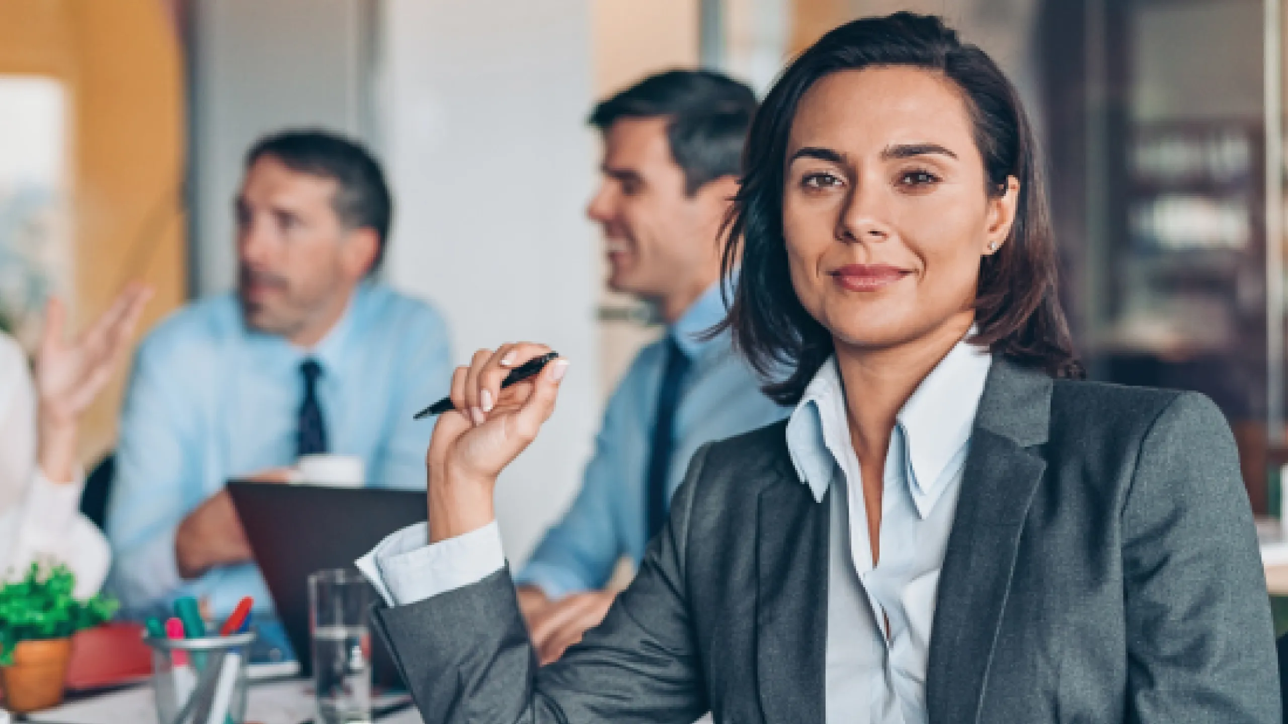 Liderazgo-femenino-Factorial